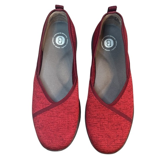 Bzees Women's Red Knit Slip-On Shoes Machine Washable Size 9 - Picture 6 of 13